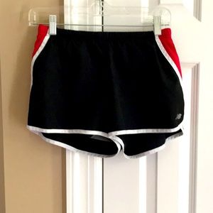 New Balance Accelerate shorts